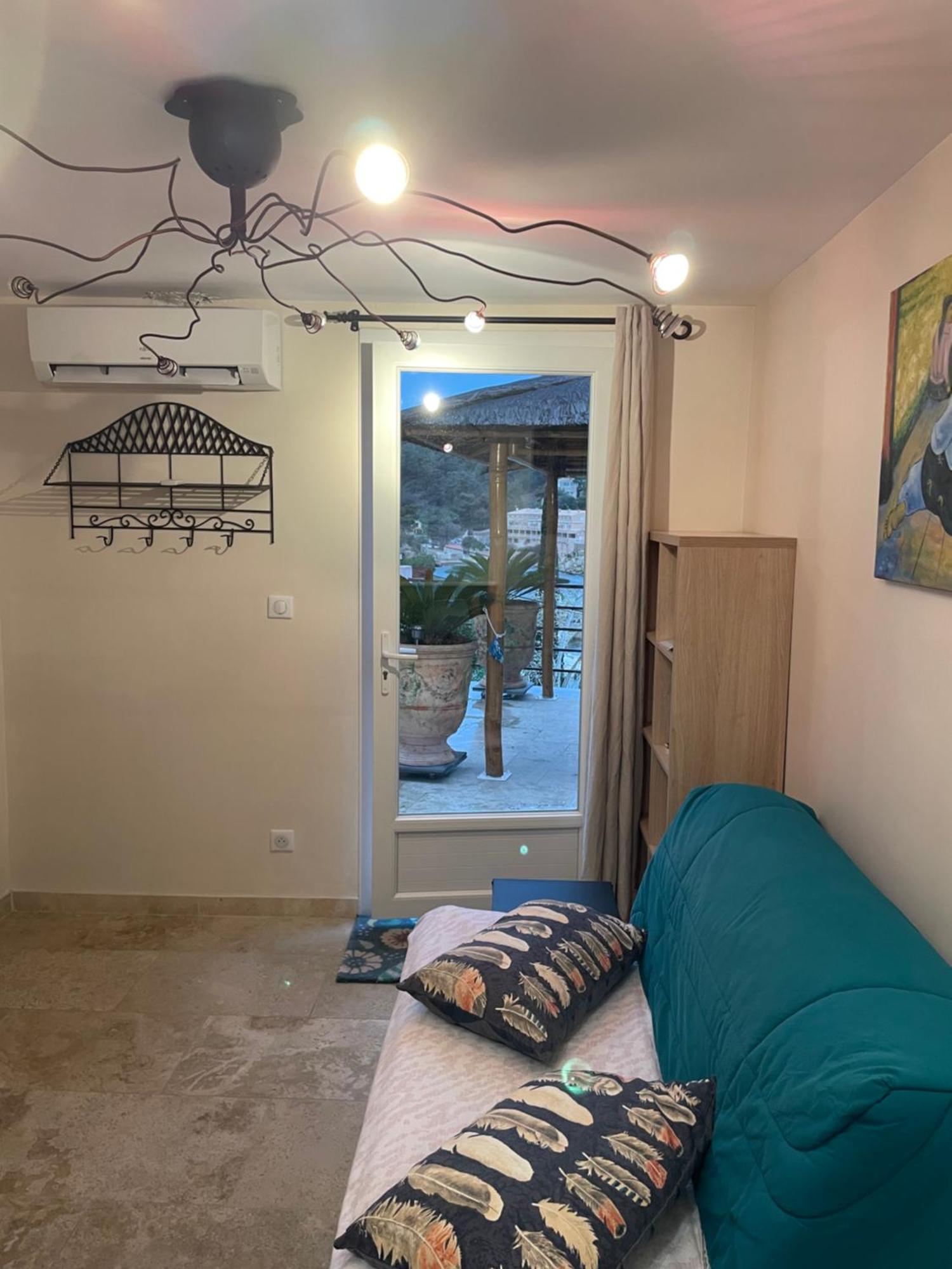 Petit Eden Apartamento Ensues-la-Redonne Exterior foto